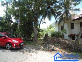 Land for Sale at Pelawatta
